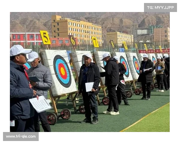 青海射箭赛中牛角弓选手反对现代弓器材科技化趋势引发文化冲突 青海射箭赛中牛角弓选手反对现代弓器材科技化趋势引发文化冲突